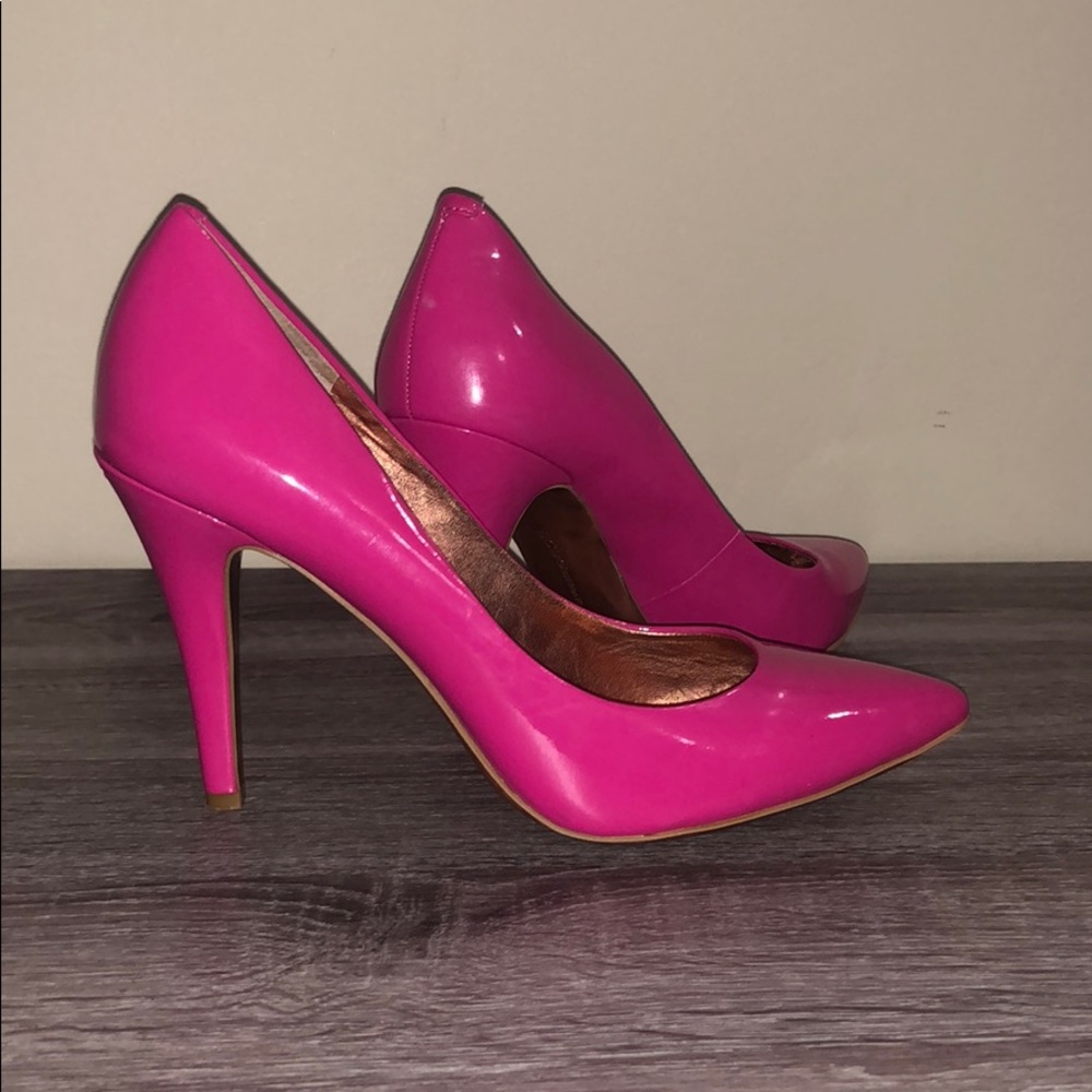 BCBGeneration Stilettos size 8B
